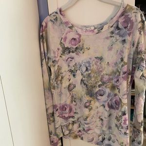 LAST CALL ⭐️Floral Long Sleeve Tee⭐️